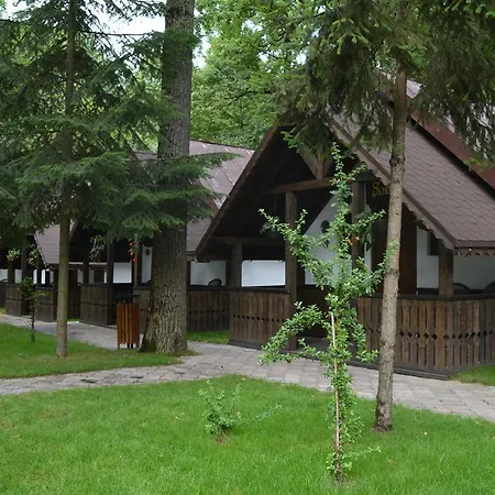 Cornul Vanatorului Bungalows Holiday park Pitesti