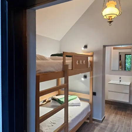 Cornul Vanatorului Bungalows Piteszti
